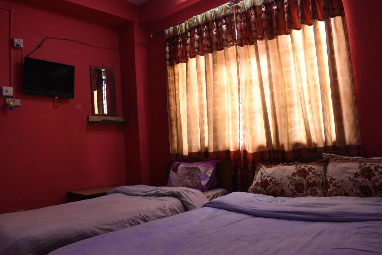 Anmol Guest House Катманду Экстерьер фото